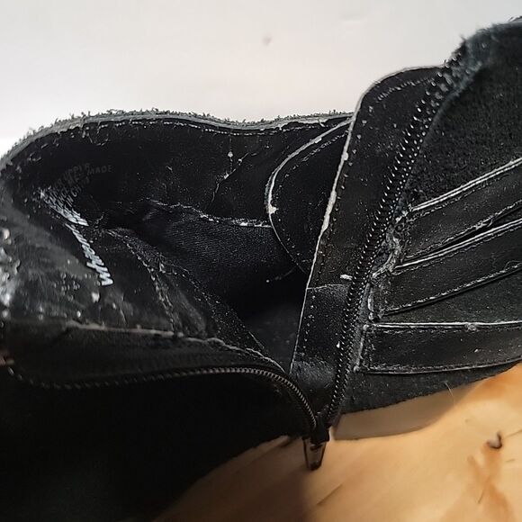 White Mountain Shoes Women's Suede Leather Boot Black Size 7M Booties - Picture 9 of 10